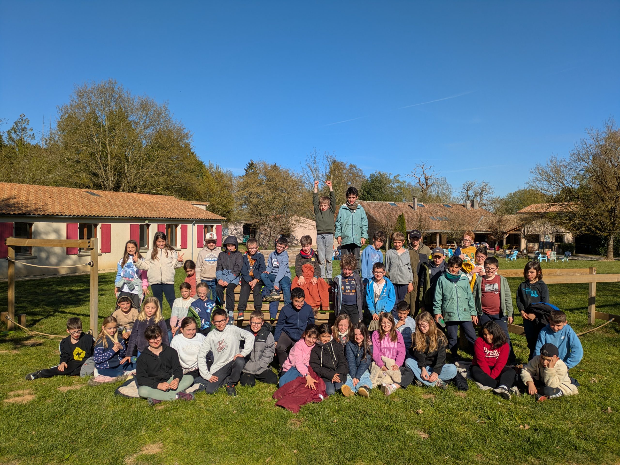 Séjour de 2 classes au Loup-Garou à Lezay